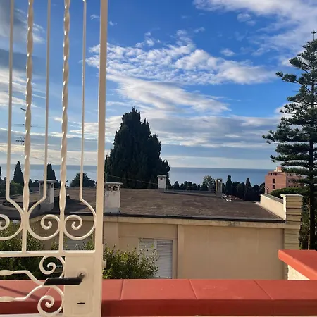 شقة Vacanze Zen Vue 5 Mn Plage, 3 Mn Tennis Club,wifi سانريمو
